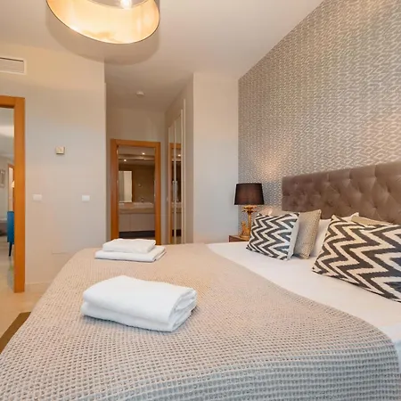 Beautiful In Benahavis, Marbella Appartamento *